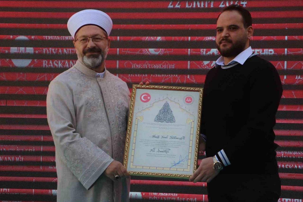 Diyanet İşleri Başkanı Erbaş, Hatay’da yapımı tamamlanan 40 caminin açılışını gerçekleştirdi
