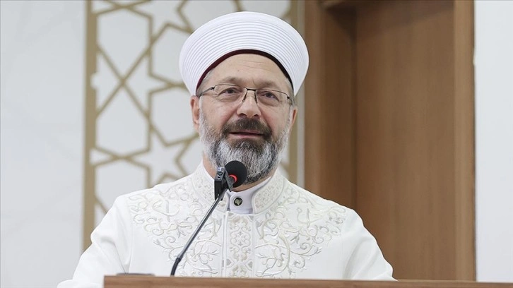 Diyanet İşleri Başkanı Erbaş: Kurban, ilahi rahmete nail olma çabasının en somut tezahürüdür