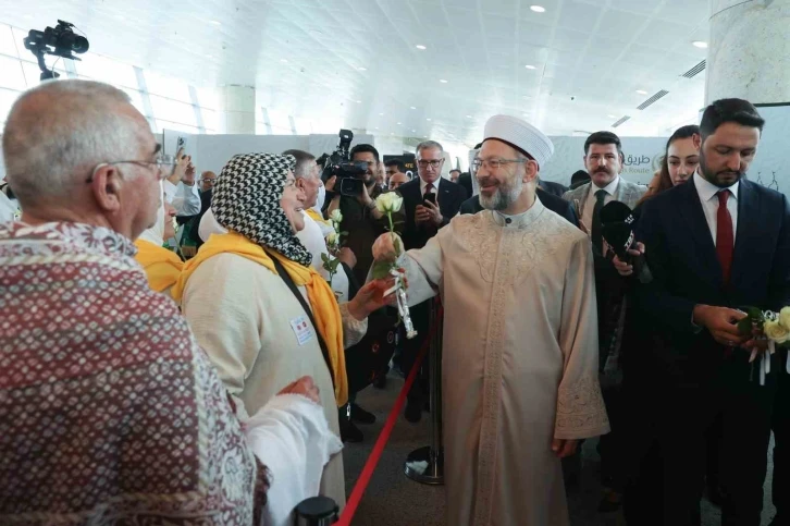 Diyanet İşleri Başkanı Erbaş, “Mekke Yolu” projesini yerinde ziyaret etti
