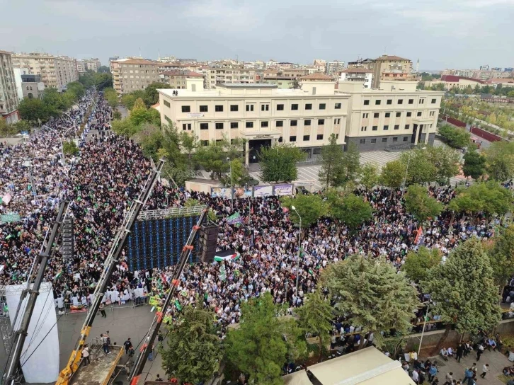 Diyarbakır’da Filistin için destek mitingi düzenlendi
