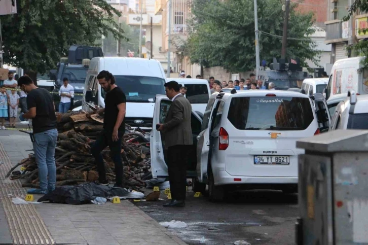 Diyarbakır’da husumetli aileler arasında silahlı kavga: 3 ölü, 1 yaralı
