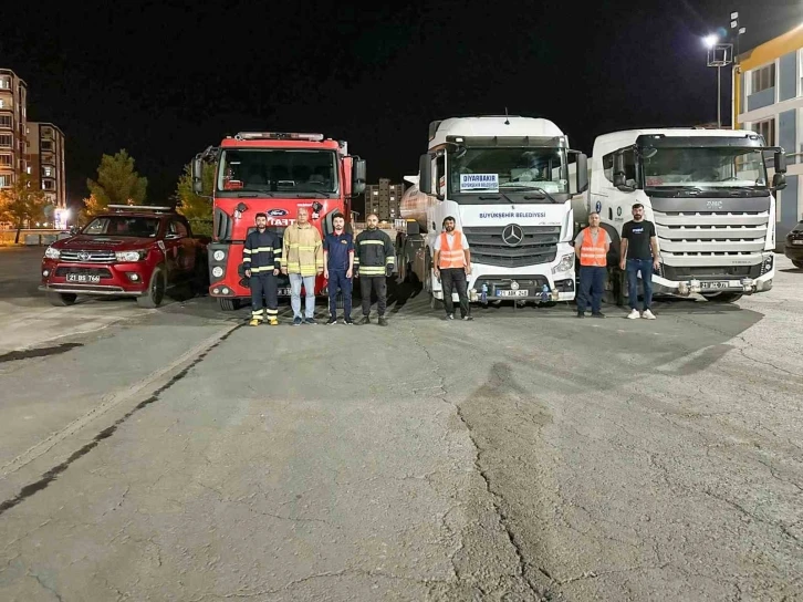 Diyarbakır’dan Hatay’daki yangına araç ve personel desteği
