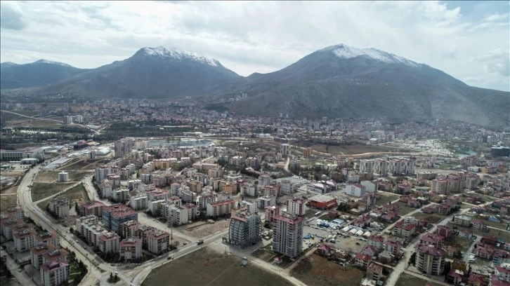 Doğal gaz şirketleri Elbistan'da 