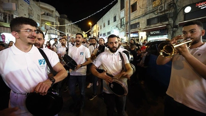 Doğu Kudüs'ün Eski Şehir bölgesinde bayram hazırlıkları fasıl eğlencesiyle başladı