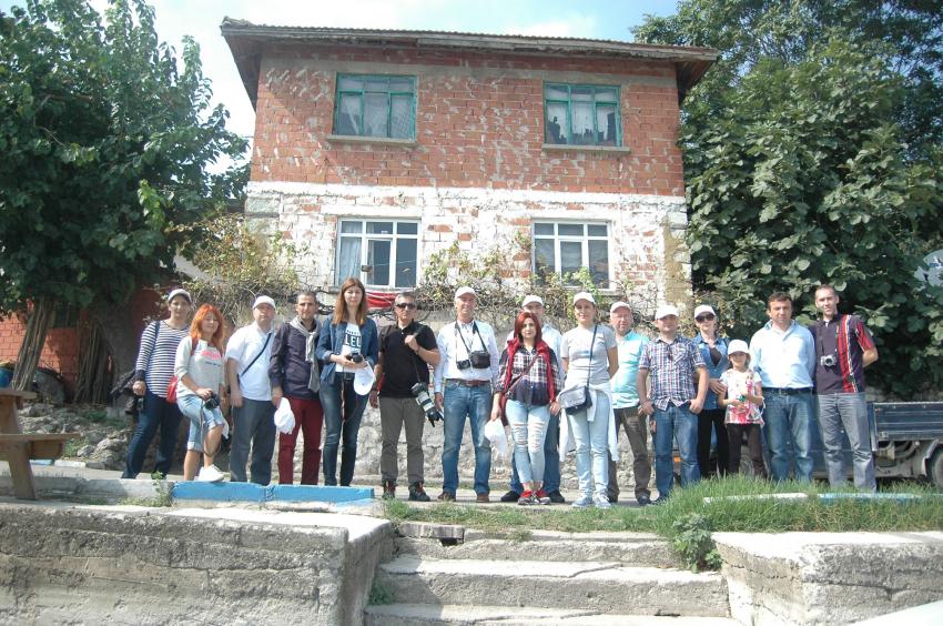 Gölyazı'yı fotoğraflarla yeniden keşfediyorlar