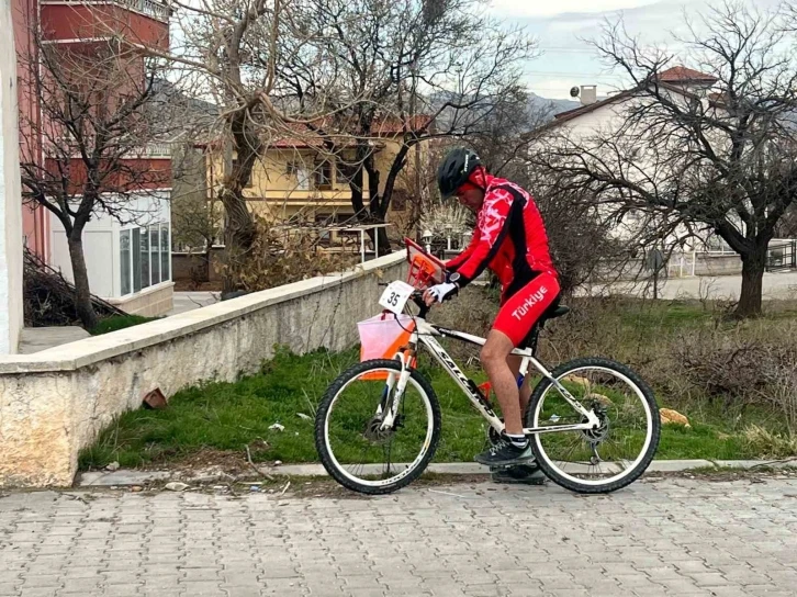 Dünya sıralaması için Kapadokya’da pedal çevirdiler
