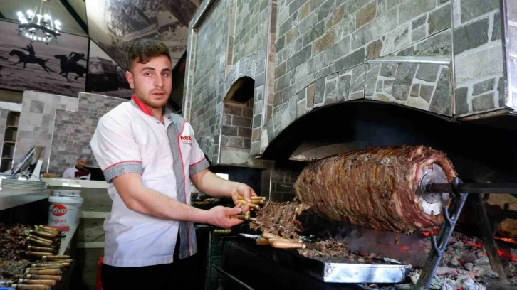 Dünyanın en iyi 100 lezzeti belli oldu, cağ kebap 20’nci sırada
