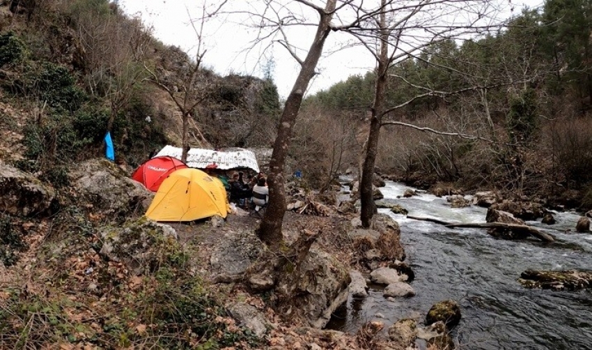 Bursa'da derenin bir tarafı 40 derece diğer tarafı 5 derece akıyor