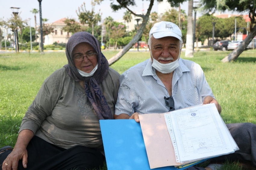 31 yıldır ne evlerini alabiliyorlar ne paralarını