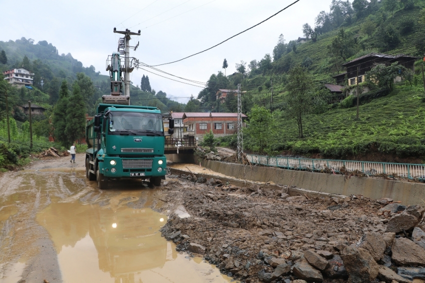 Rize’de 5 ev tedbir amaçlı boşaltıldı