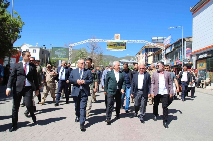 İçişleri Bakan Yardımcısı Ersoy: “Çocukların eline kalem verirseniz terör biter”