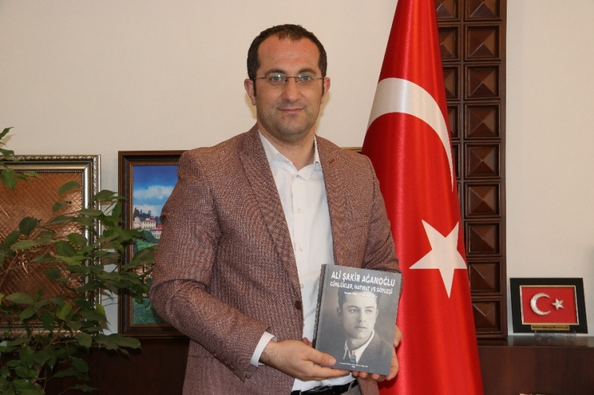 Akçaabat Belediyesi’nin kitap arşivi genişliyor