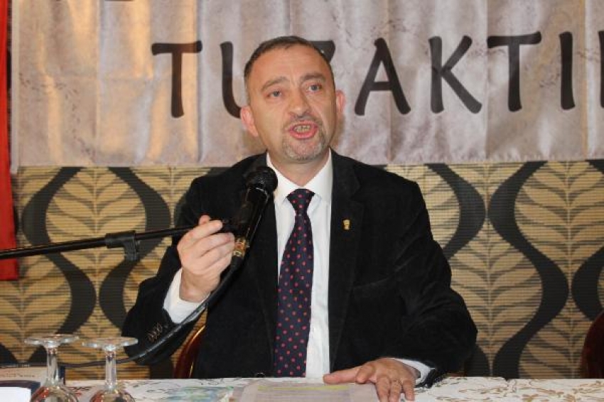 Ümit Kocasakal: Yeni anayasa, yeni rejim demektir