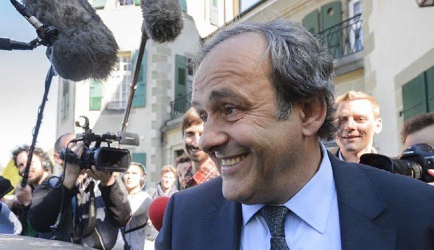 Platini'ye ceza indirimi