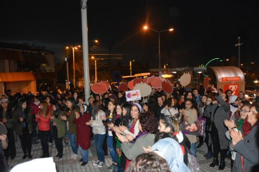 Bursa'da kadın cinayetlerini protesto etmek için yürüdüler