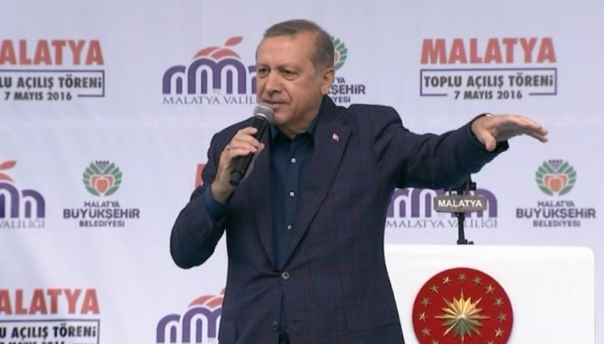 Erdoğan: İslam dünyası Türkiye’ye bakıyor