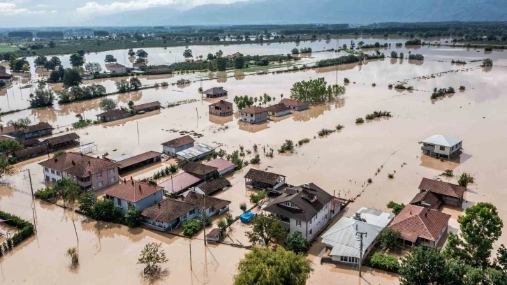 Efteni Gölü’nde sağanağın izleri havadan görüntülendi
