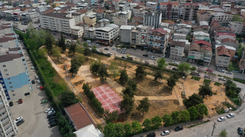 Nilüfer’in parklarında hummalı çalışma