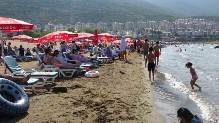 Eğirdir Gölü, Akdeniz sahillerini aratmadı
