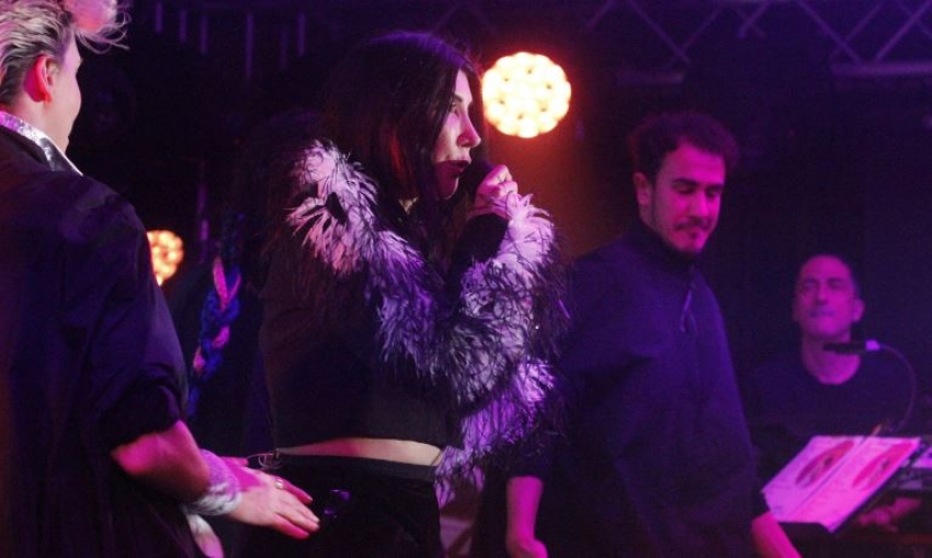 Uludağ’da Hande Yener çoşkusu