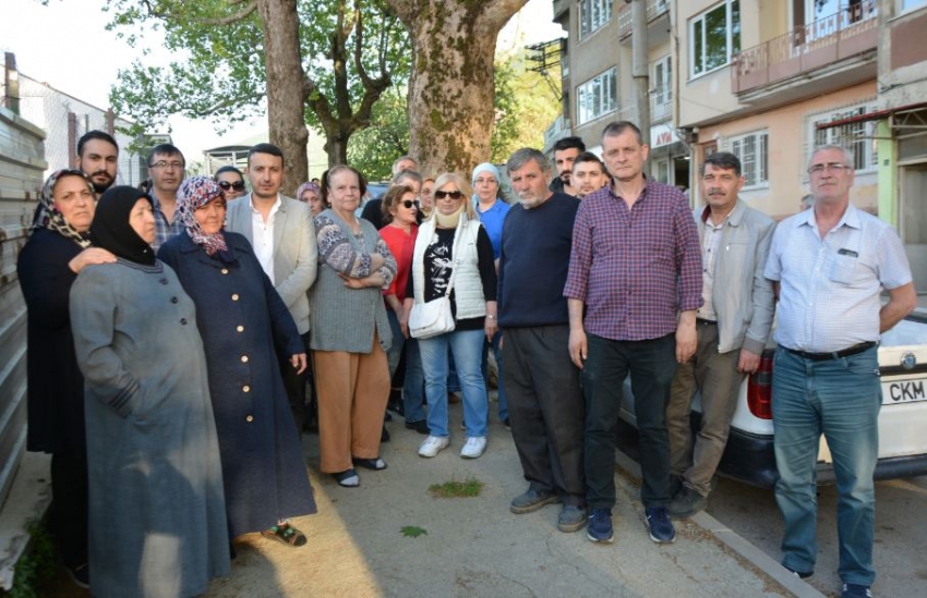 Bursa'da evleri mühürlenen mahalle sakinleri isyan etti