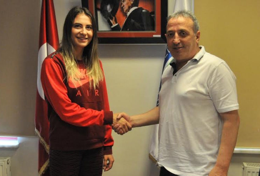 Nilüfer Belediyespor’da transferler sürüyor