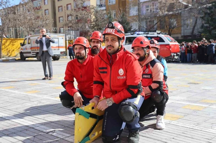 Elazığ’da deprem ve yangın tatbikatı
