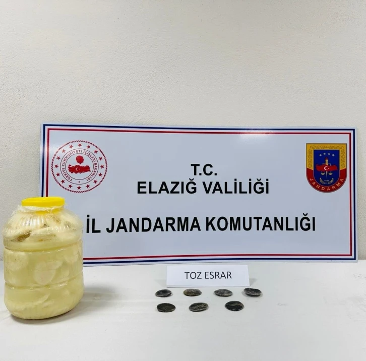 Elazığ’da peynir bidonu içerisinde uyuşturucu madde ele geçirildi
