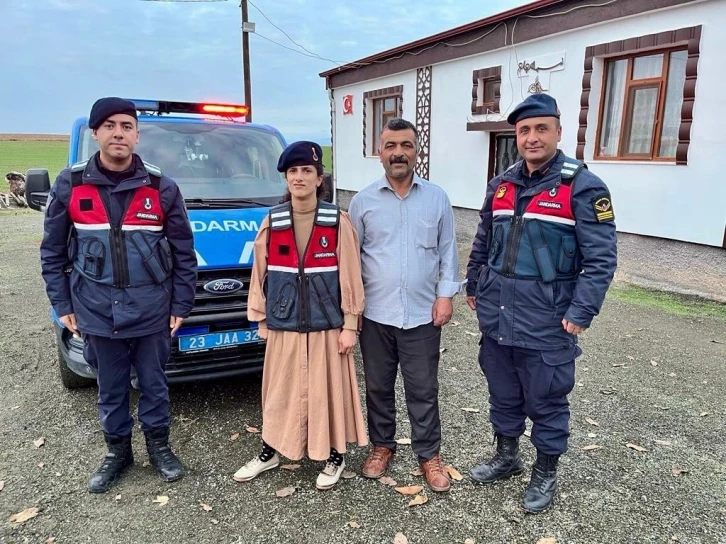 Elazığ İl Jandarma Komutanlığı, engelli bireyleri unutmadı
