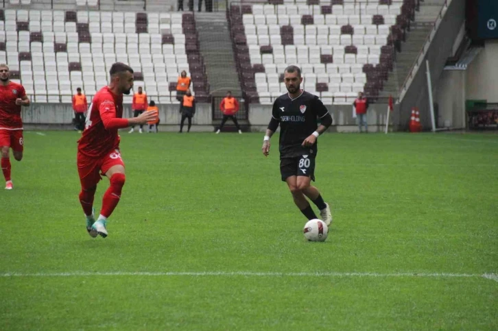 Elazığspor, Efeler 09 SFK deplasmanında
