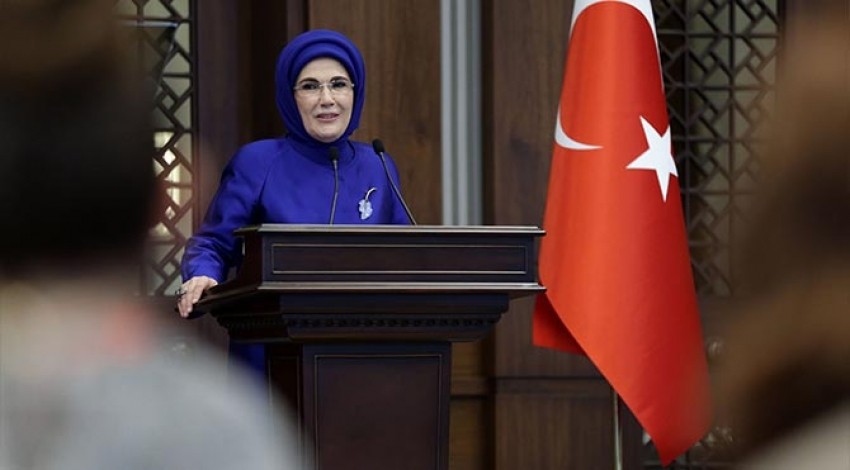 Emine Erdoğan hakkında suç duyurusu