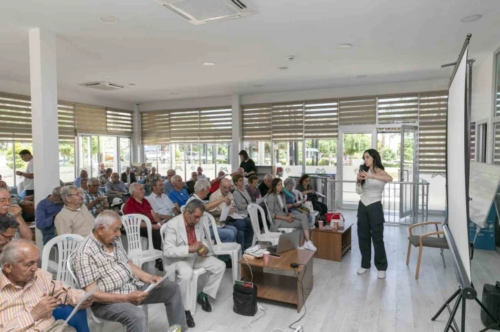 Emekli evinde ’fibromiyalji’ eğitimi
