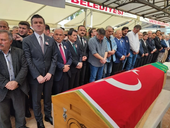 Emekli Öğretim Görevlisi Birben, son yolculuğuna uğurlandı
