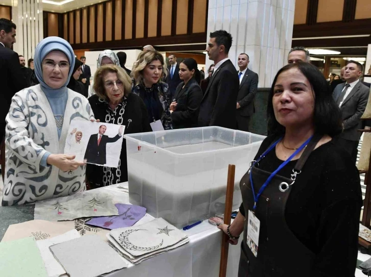 Emine Erdoğan: "Mazlumların çıkaramadığı ses olmaya devam edeceğiz"
