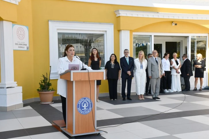 Emine Örnek Okullarında ilk ders zili çaldı