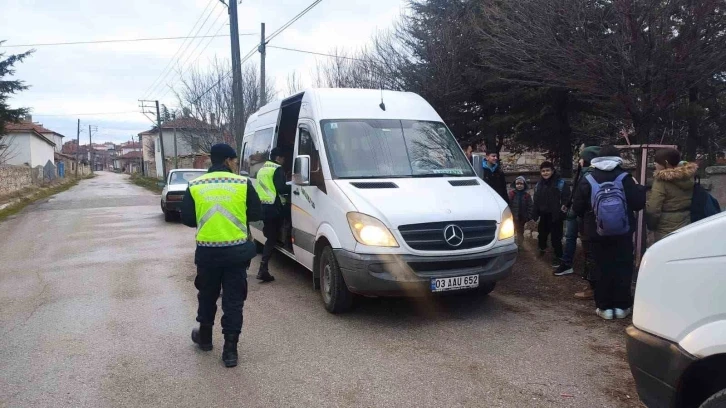 Emirdağ’da servis araçlarına yönelik denetim
