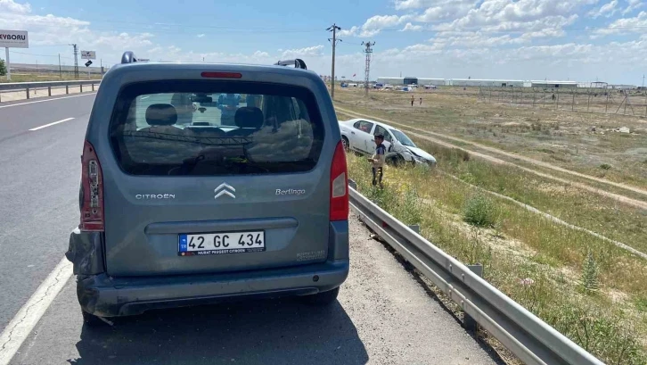 Emniyet şeridindeki hafif ticari araca arkadan çarptı: 1 yaralı
