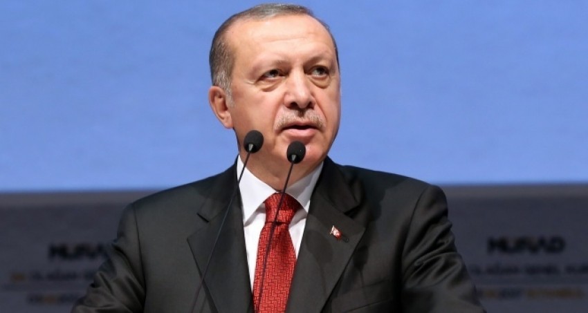 Erdoğan, Fransa Cumhurbaşkanı ve Katar Emiri ile görüştü