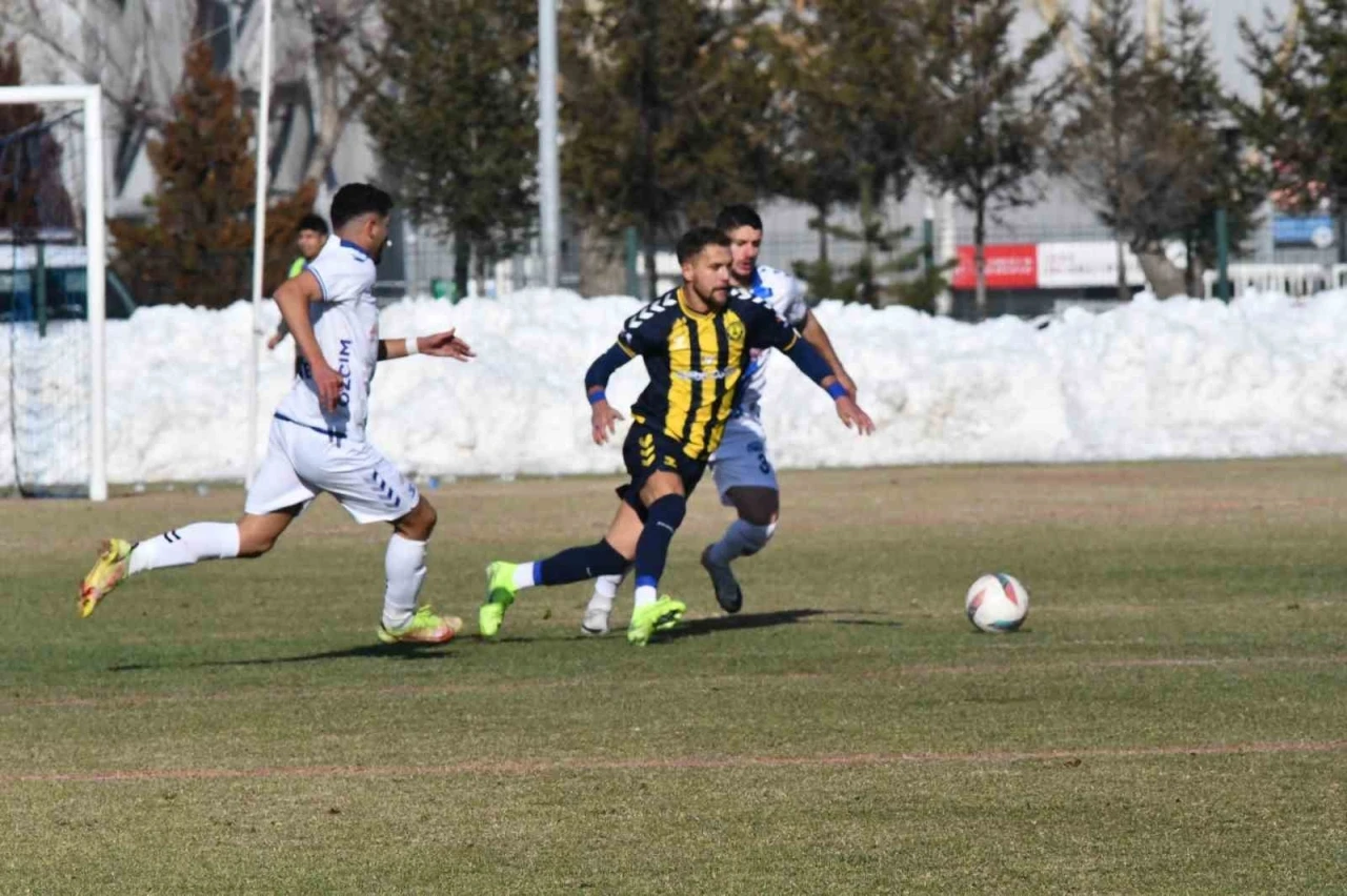 Erciyes 38 FK: 2 - Ağrı 1970 SK: 5
