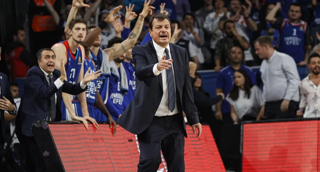 Ergin Ataman: Bizim için zor ama önemli bir zafer oldu