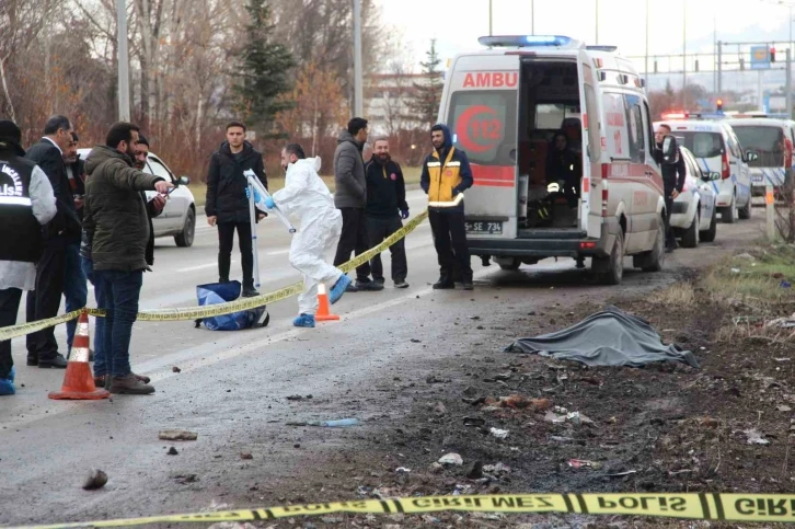 Erzurum’da karayolu kenarında ceset bulundu
