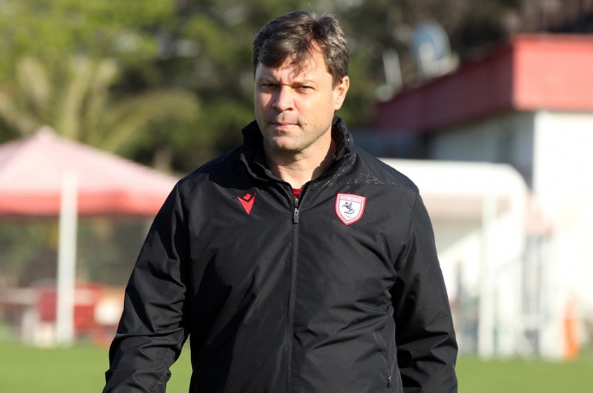 Ertuğrul Sağlam ile Samsunspor'un yolları ayrıldı