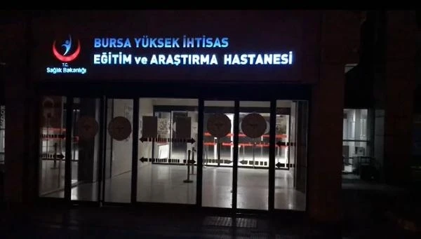 Bursa'da eşini, ruhsatsız silahlarla oynarken vurmuş