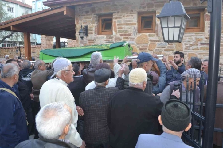 Eski başkan Yıldız Nadir Ünlü son yolculuğuna uğurlandı