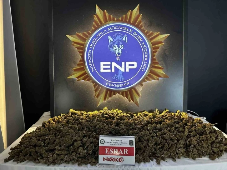 Eskişehir’de 5 kilo 325 gram esrar ele geçirildi
