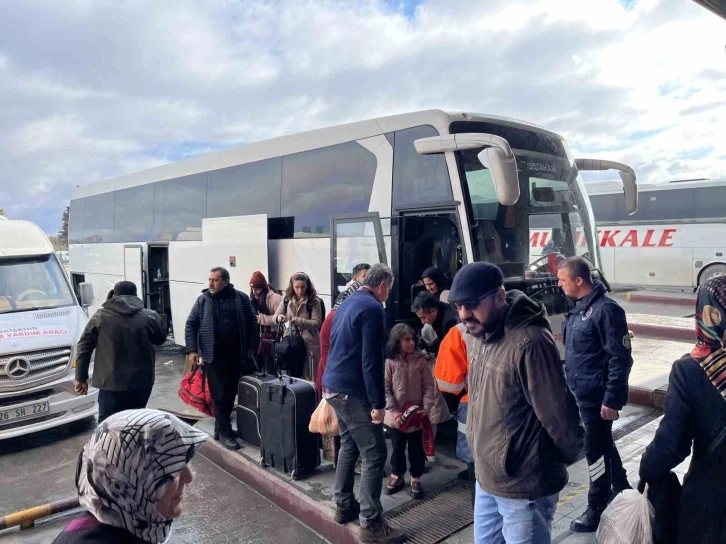 Eskişehir’e gelen depremzedeler o anları gözyaşları ile anlattı