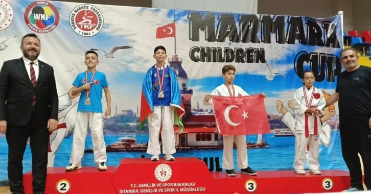 Eskişehirli gençler madalya ile döndü
