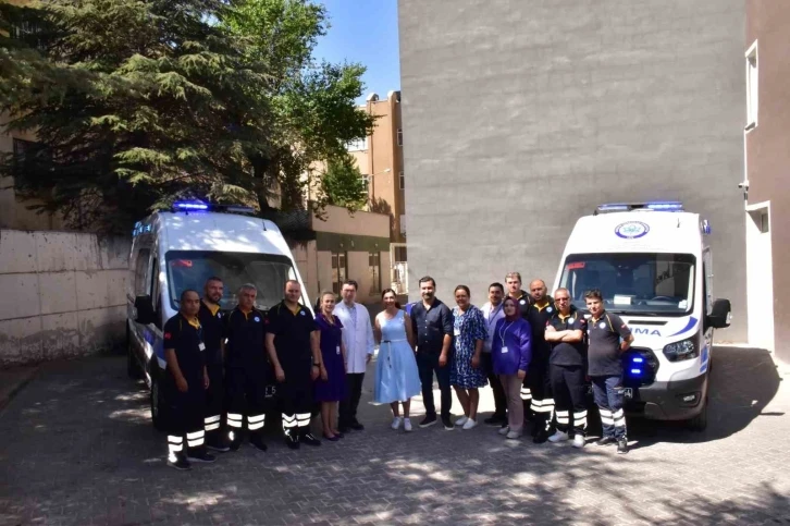 ESOGÜ Hastanesi’nde 2 yeni ambulans hizmet vermeye başladı
