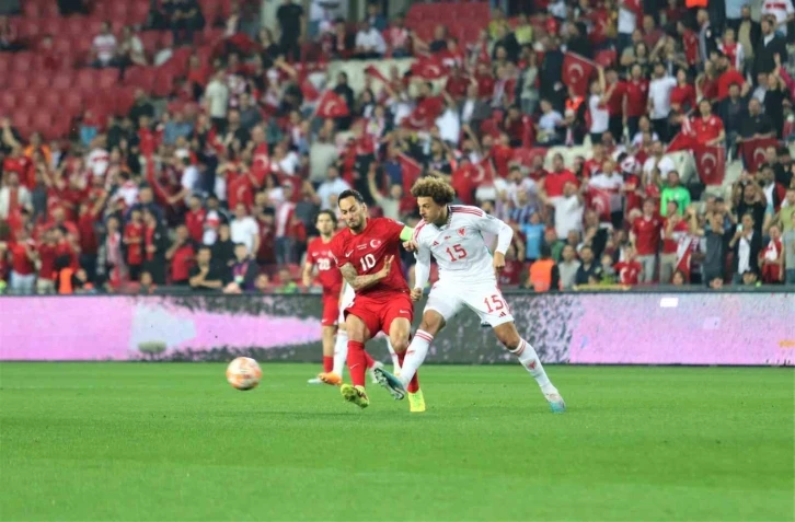 EURO 2024 Avrupa Şampiyonası Elemeleri: Türkiye: 0 - Galler: 0 (İlk yarı)
