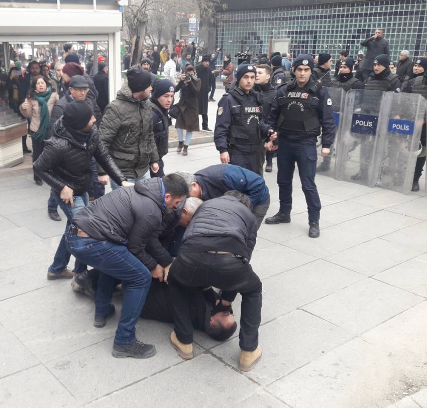 OHAL eylemine polis müdahalesi: 3 gözaltı